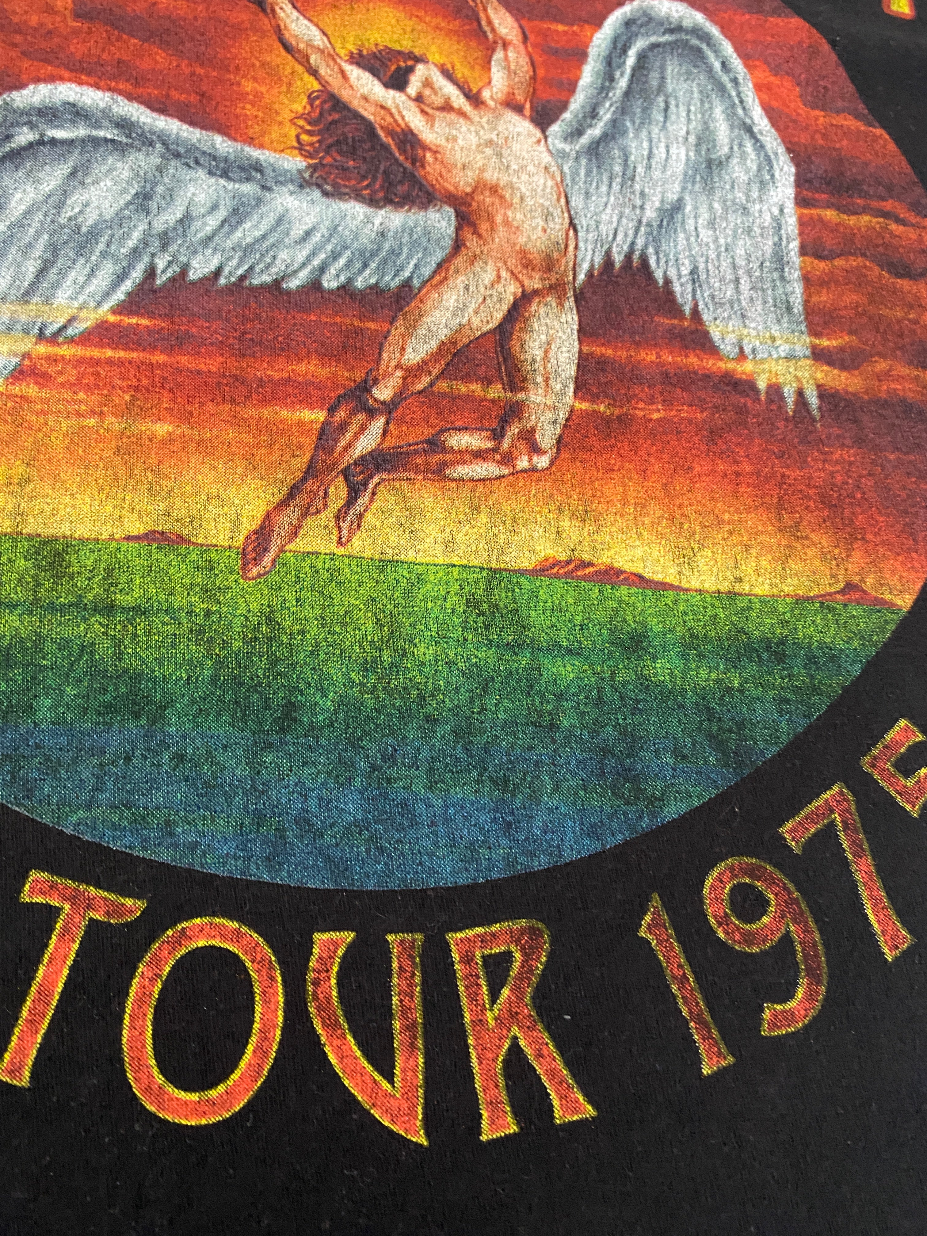 T-shirt Led Zeppelin US Tour 1975 – détail flocage bas vue de face – taille M – seconde main