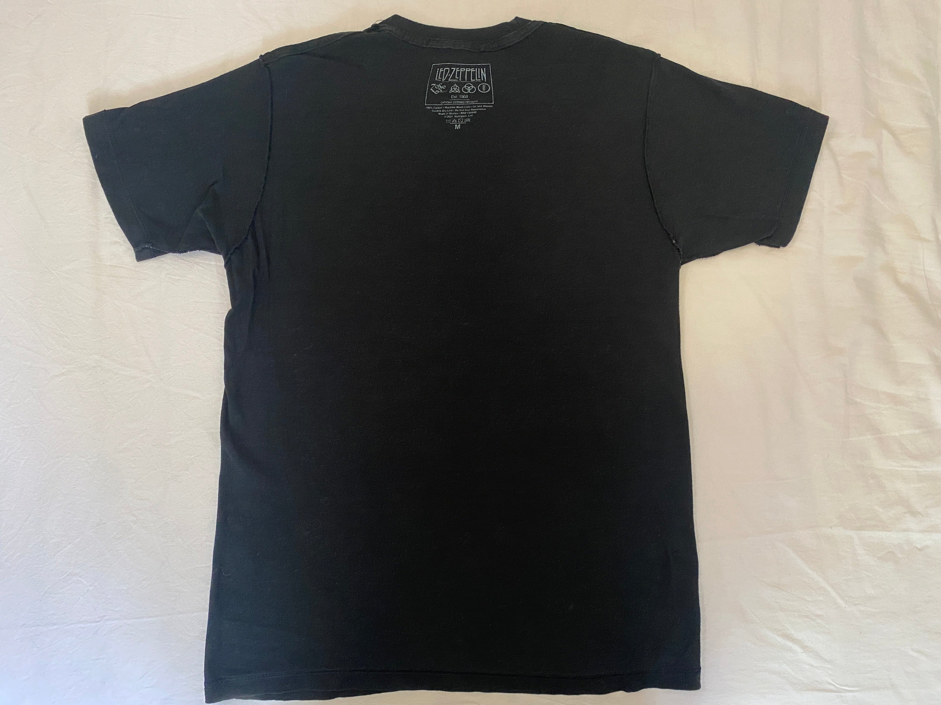 T-shirt Led Zeppelin US Tour 1975 – vue intégrale intérieur – taille M – seconde main