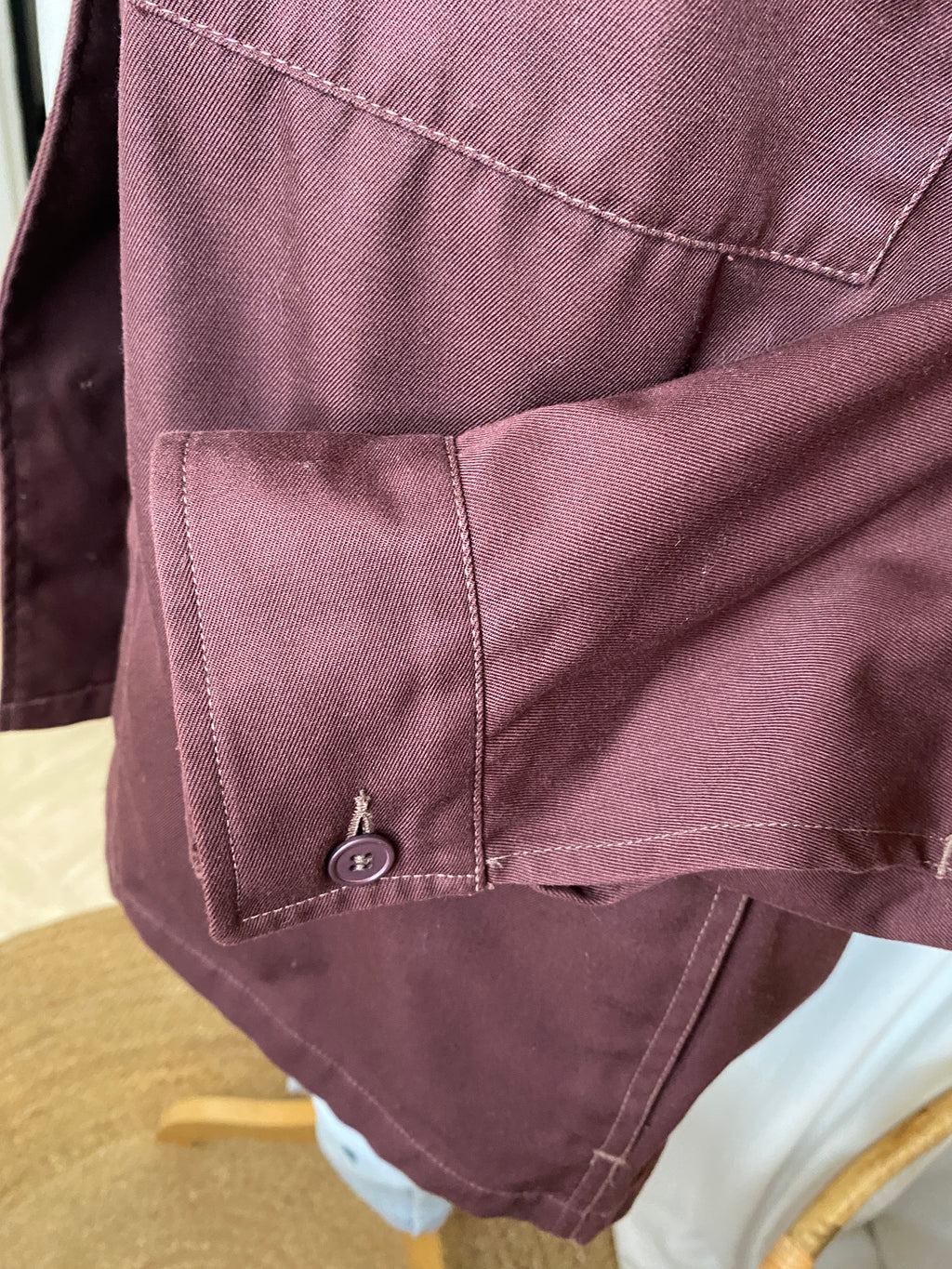 Veste chemise oversize unisexe APC bordeaux – détail bouton manche – taille S – seconde main