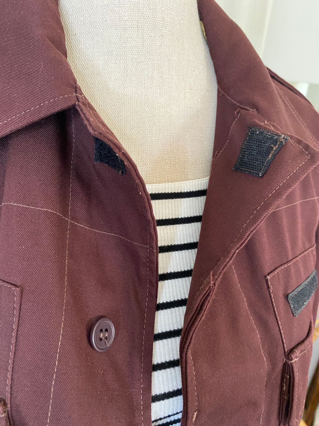Veste chemise oversize unisexe APC bordeaux – détail col vue de face – taille S – seconde main