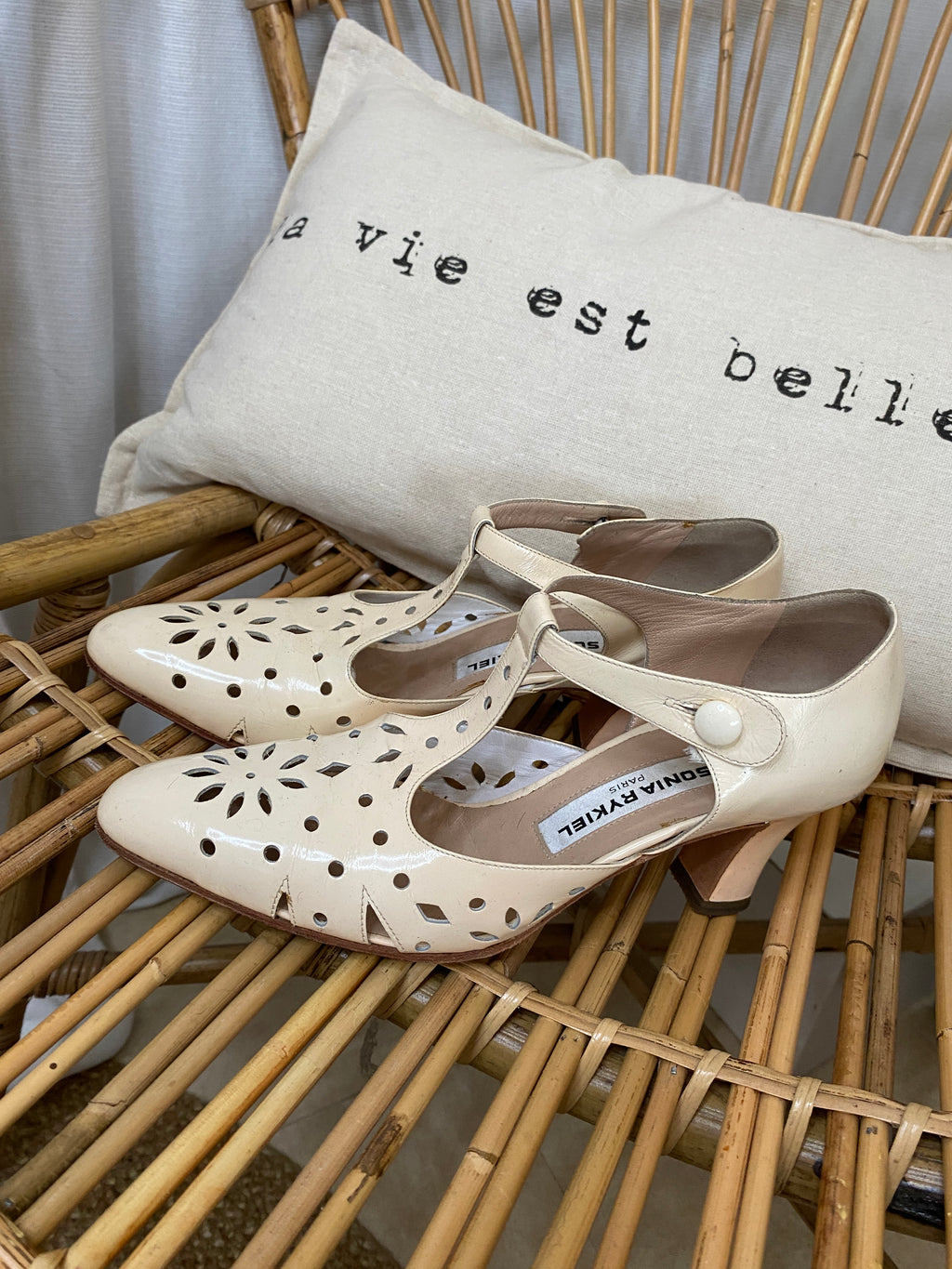 Babies à talon vintage Sonia Rykiel – vue de côté chaussure gauche autre angle – T35.5 – seconde main