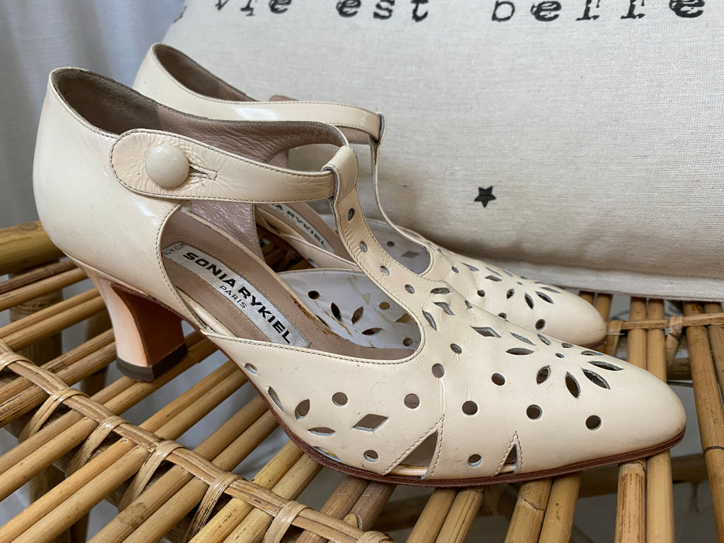Babies à talon vintage Sonia Rykiel rose poudré – vue 3/4 face chaussure droite – T35.5 – seconde main