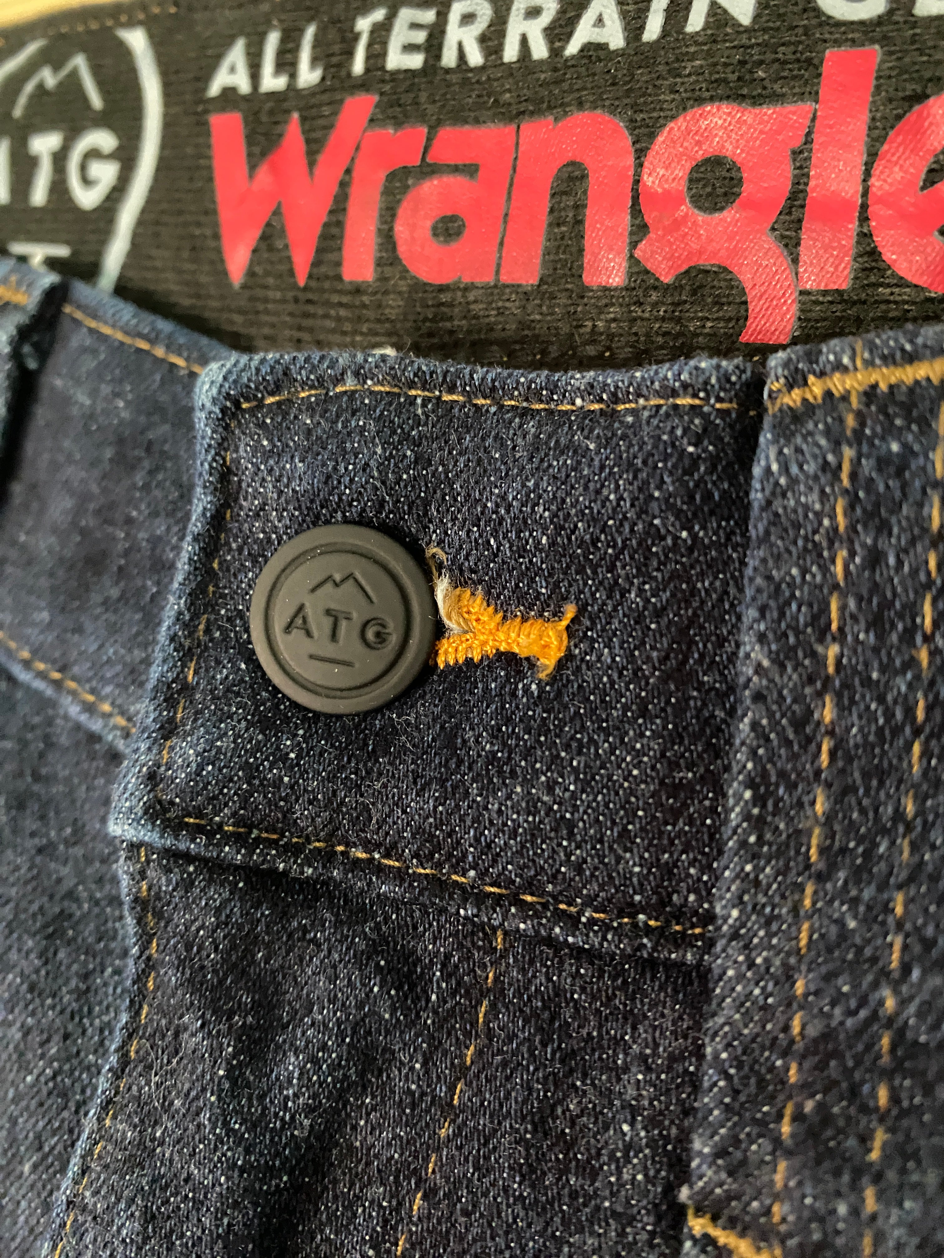 Jean Wrangler ATG All Terrain Gear – Modification Impérméable Faite Main – W30L32