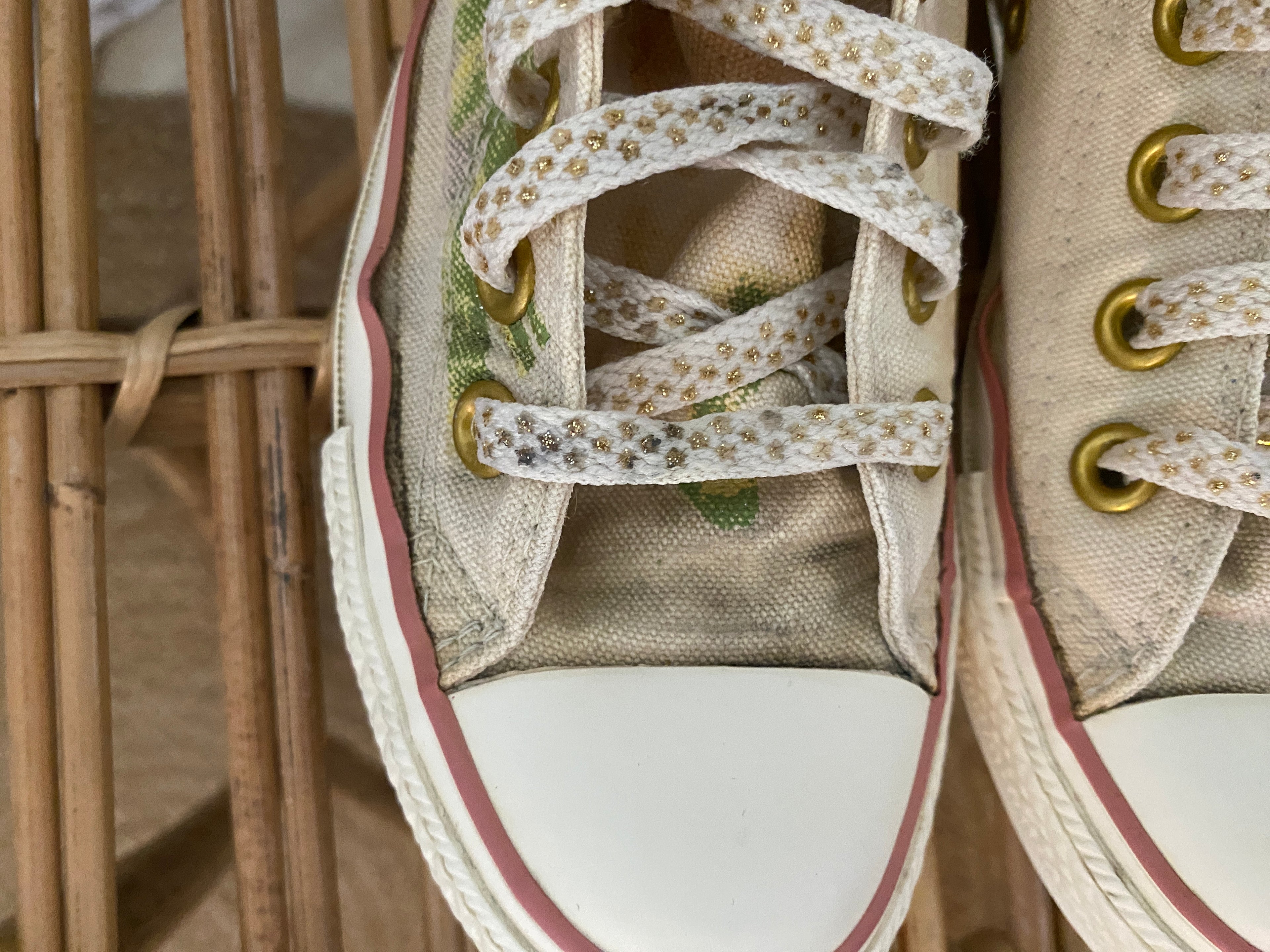 Converse Chuck Taylor All Star Hautes – Motif Floral Aquarelle Peint – Vintage 1999 – T36