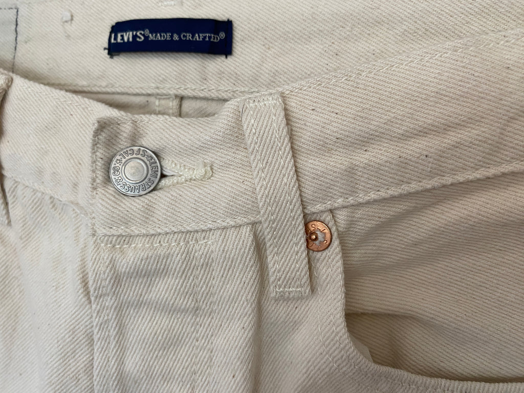 Jean Levi's 501 Made & Crafted – détail intérieur ceinture, étiquette marque et modèle – W32 L32 – seconde main