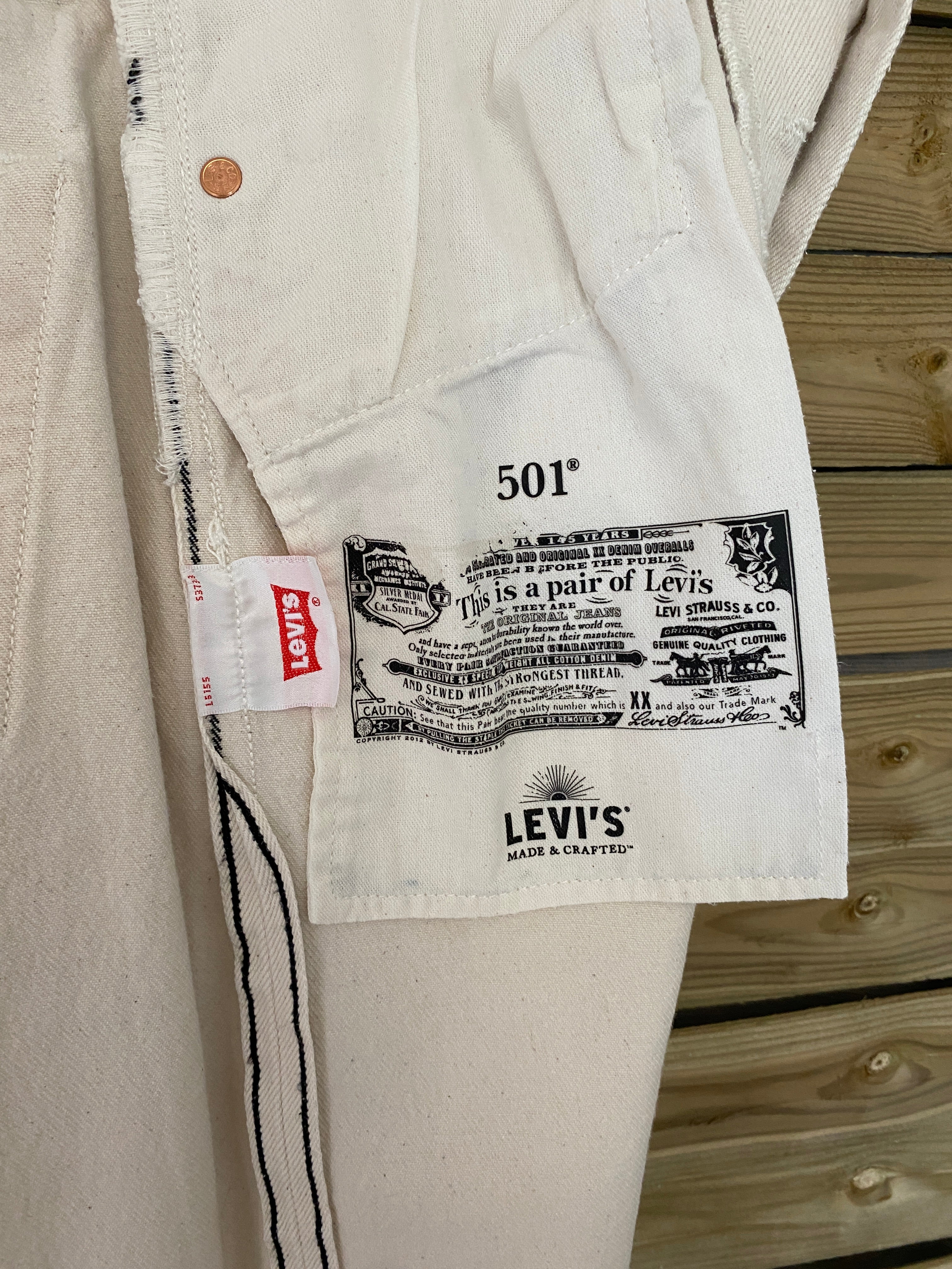 Jean Levi's 501 Made & Crafted – détail étiquette logo poche intérieure – W32 L32 – seconde main