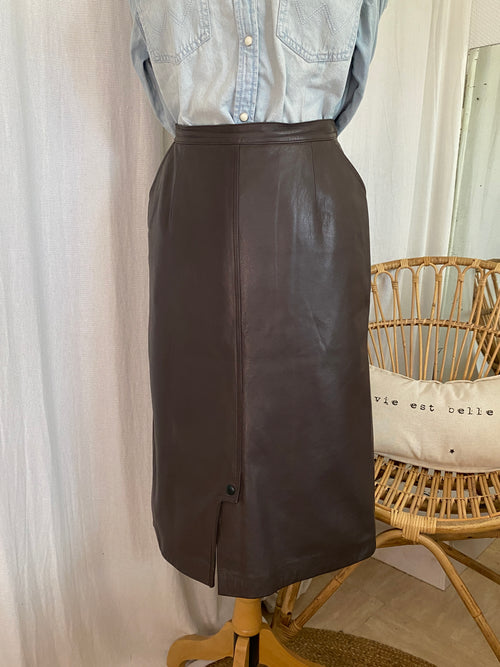 Jupe en cuir véritable vintage 80's marron glacé T.38 seconde main – vue intégrale de face