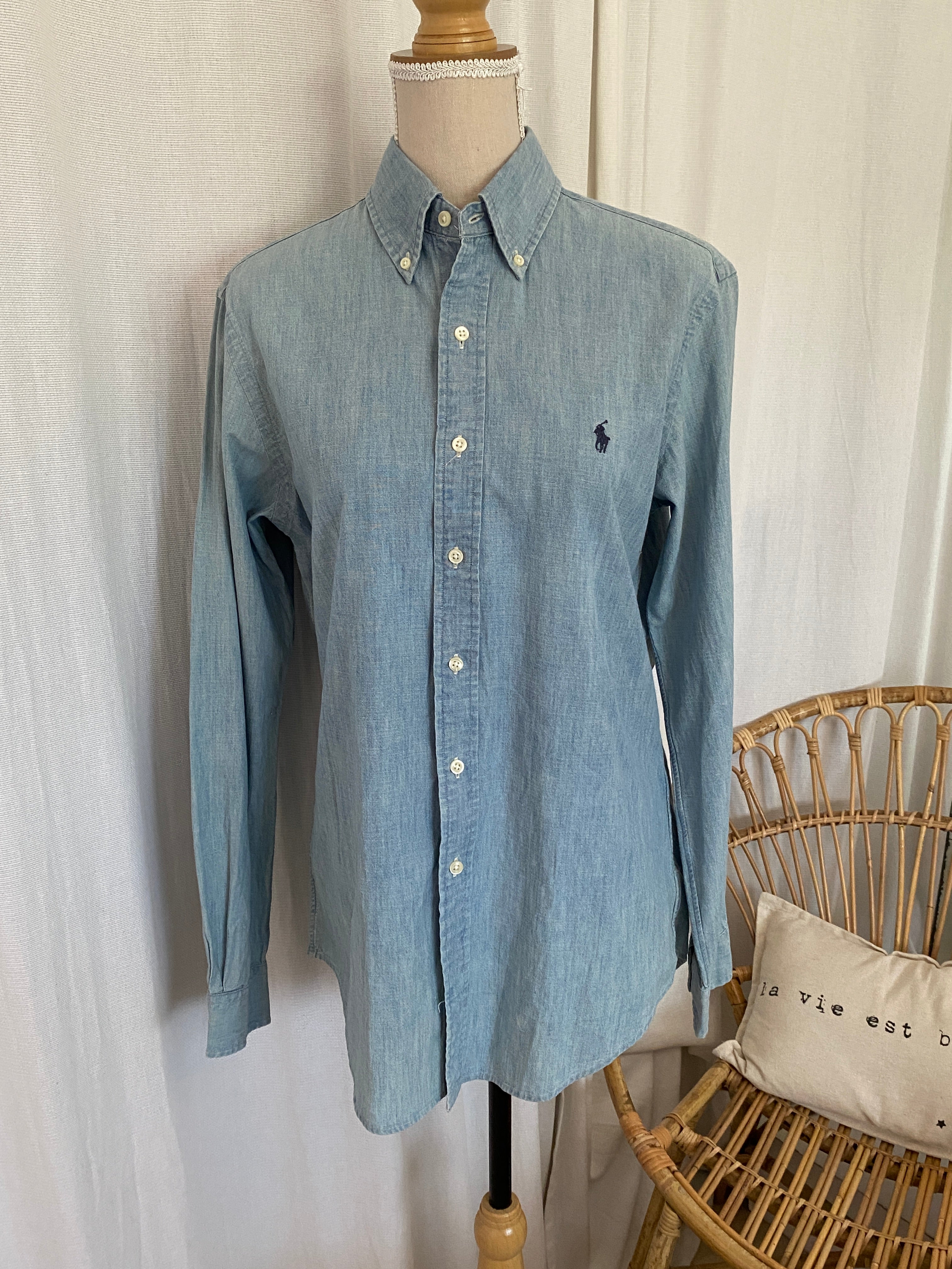 Chemise Ralph Lauren Classic Fit chambray bleu ciel T.S seconde main – vue de face sur buste