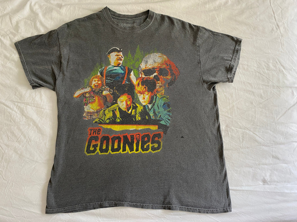 T-shirt vintage The Goonies gris délavé T.L/XL seconde main – vue de face intégrale