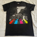 T-shirt officiel The Beatles Abbey Road pop coloré noir T.S seconde main – vue de face intégrale