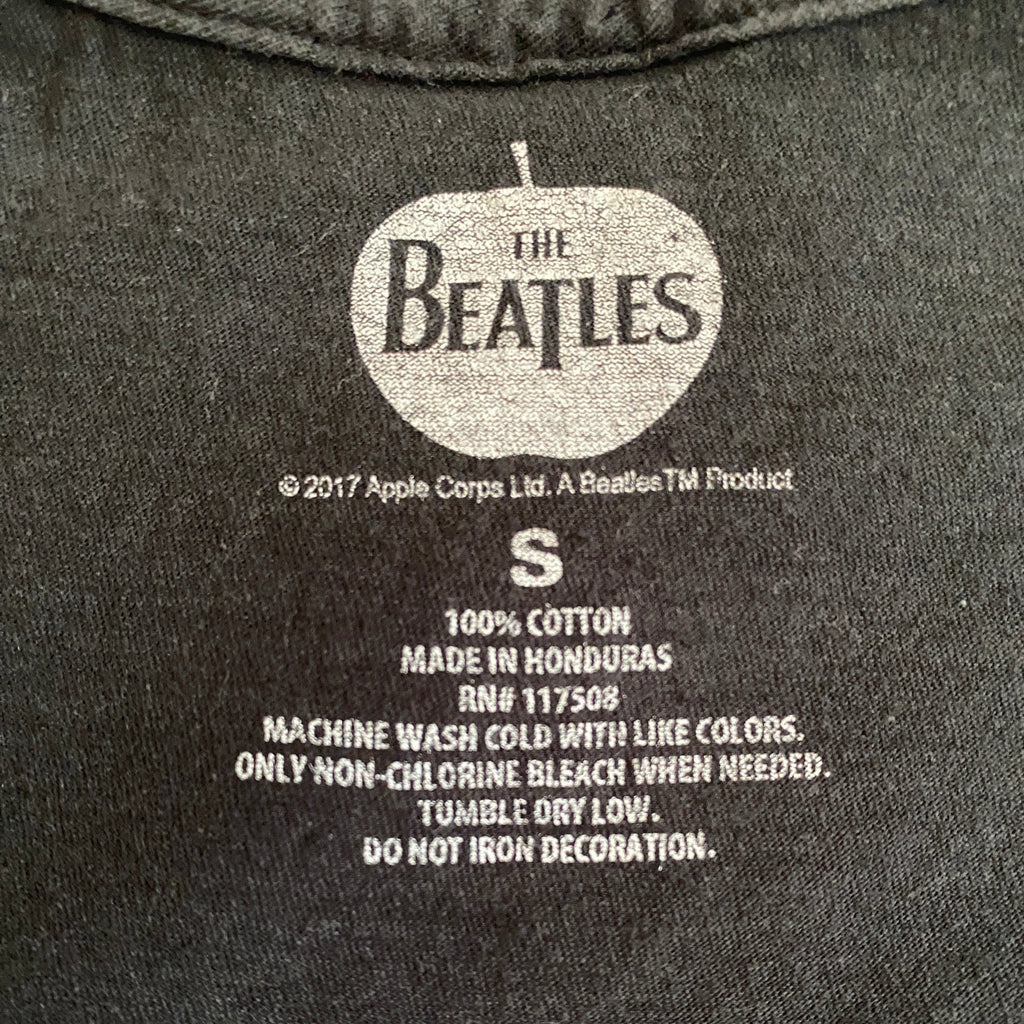 T-shirt officiel The Beatles Abbey Road seconde main – détail étiquette Apple Corps 2017 100% coton taille S Made in Honduras