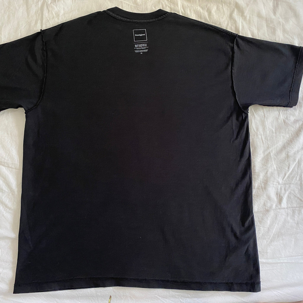 → T-shirt Beetlejuice Dumbgood – vue intérieure intégrale, col et finitions