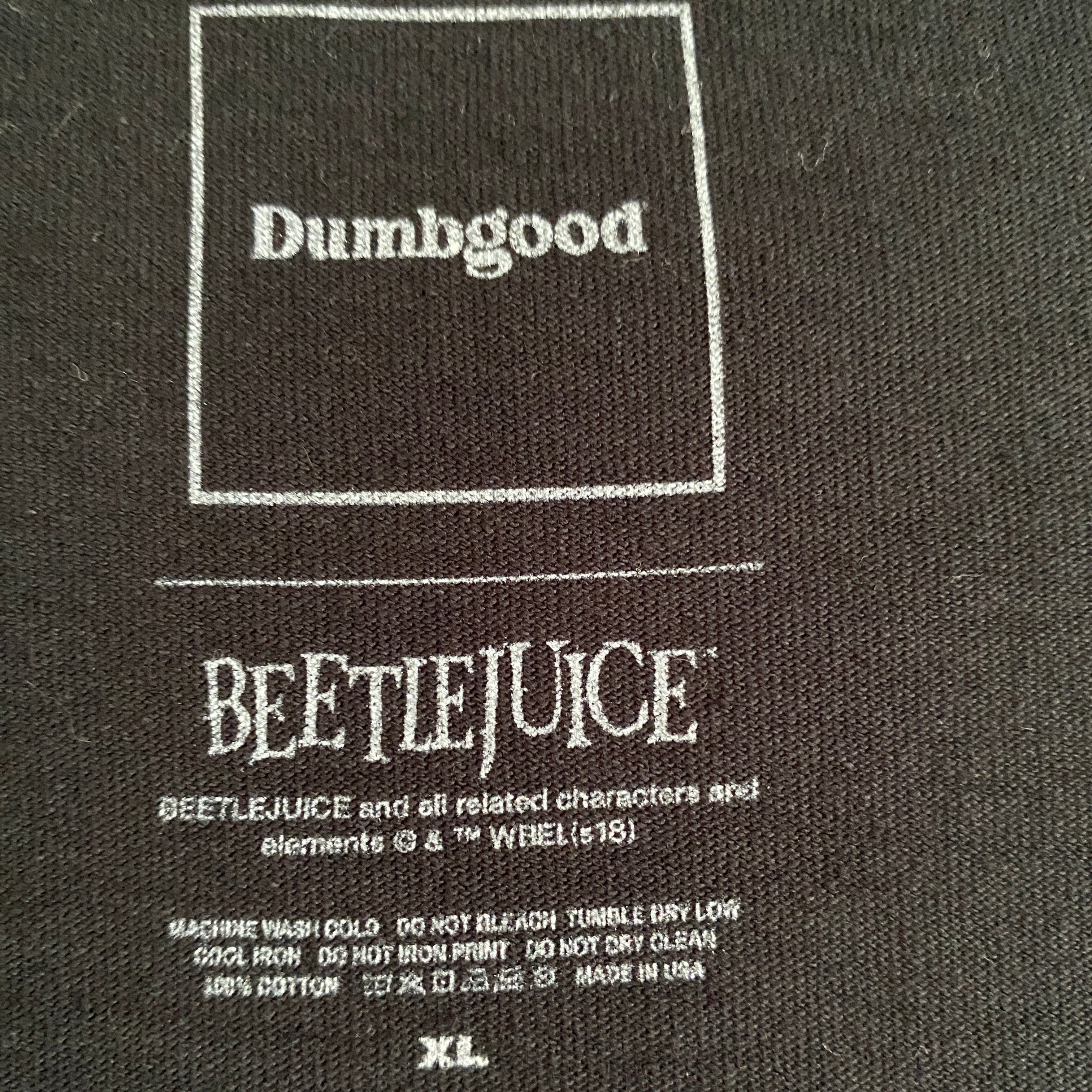 -shirt Beetlejuice Dumbgood – détail étiquette intérieure imprimée, taille XL, 100% coton, Made in USA, licence officielle WB