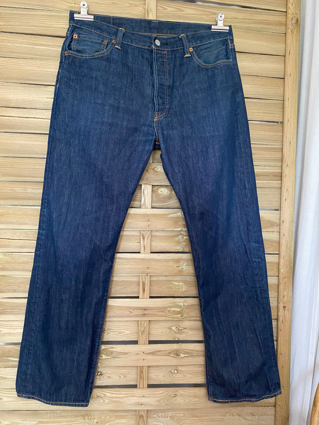 Levi's 501 Original W36 L32 bleu brut indigo – vue de face intégrale, coupe droite