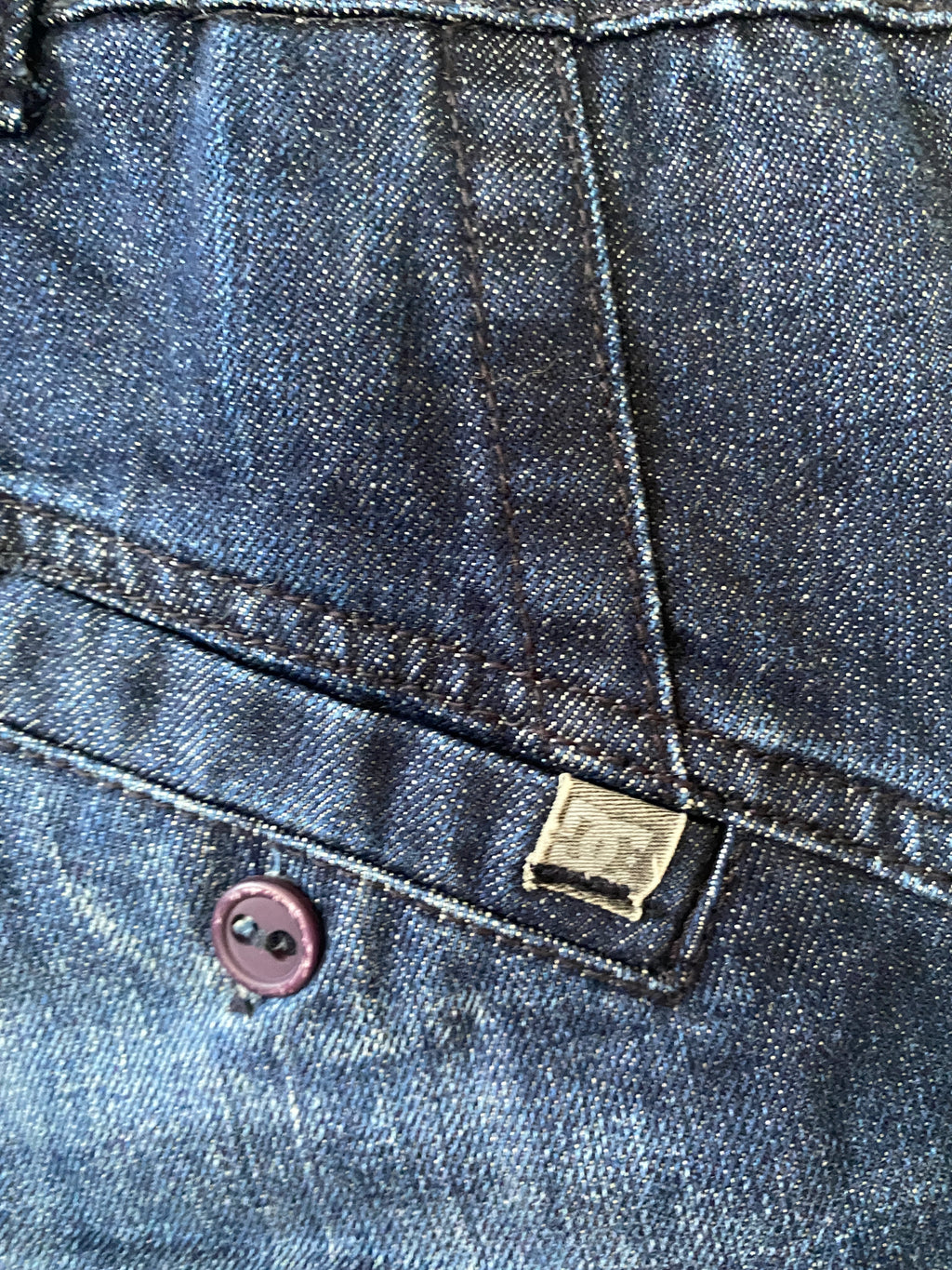 Focus tab marque DC Shoes, vue dos