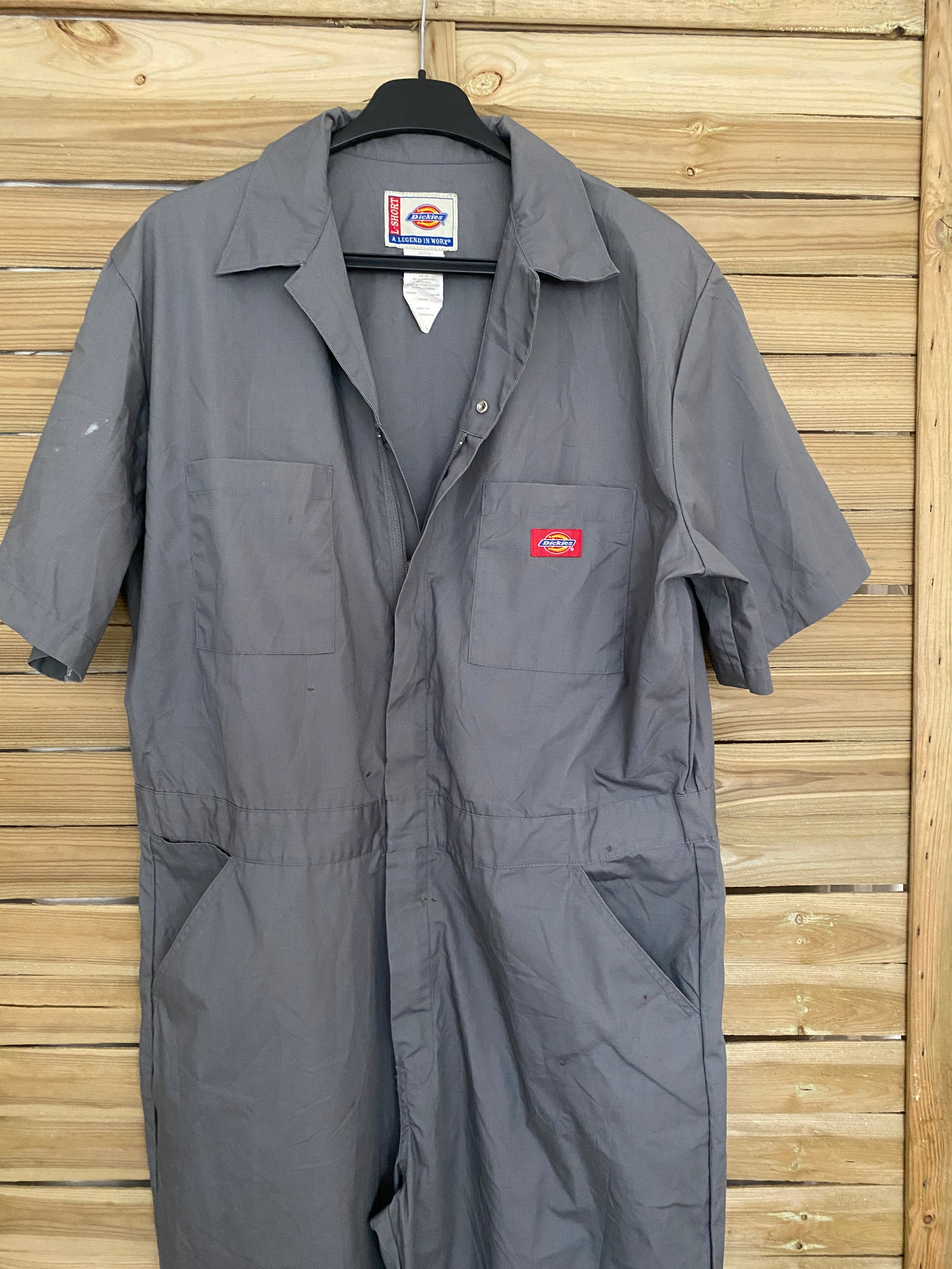 Combinaison Dickies grise – focus buste avant, zip central et col – taille L seconde main