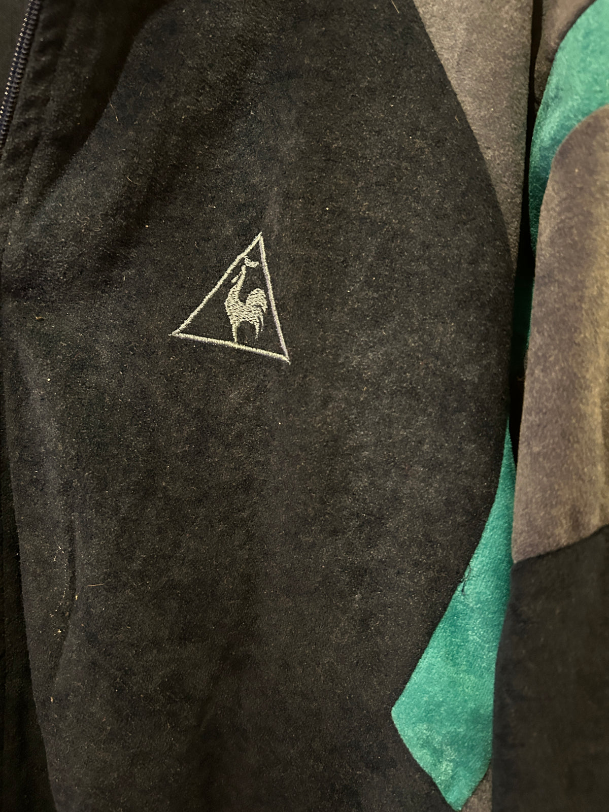 Veste de sport Le Coq Sportif – Bleu nuit, bleu gris & vert – Esprit années 90